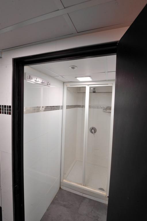 Jacobs Inn Hostel Paris Værelse billede