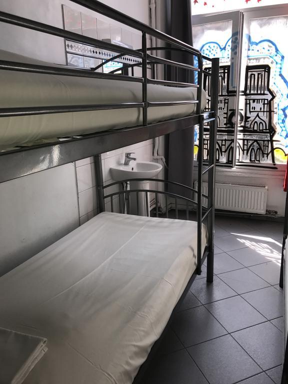 Jacobs Inn Hostel Paris Eksteriør billede