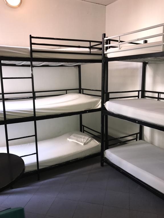 Jacobs Inn Hostel Paris Eksteriør billede